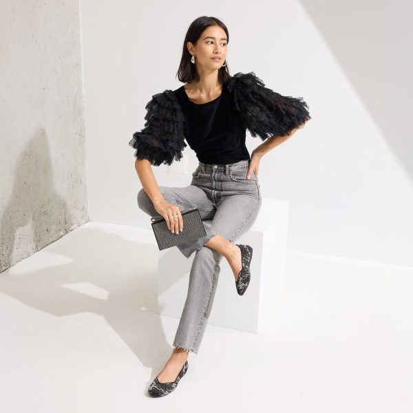 The Flat - Black Chantilly - Image 4