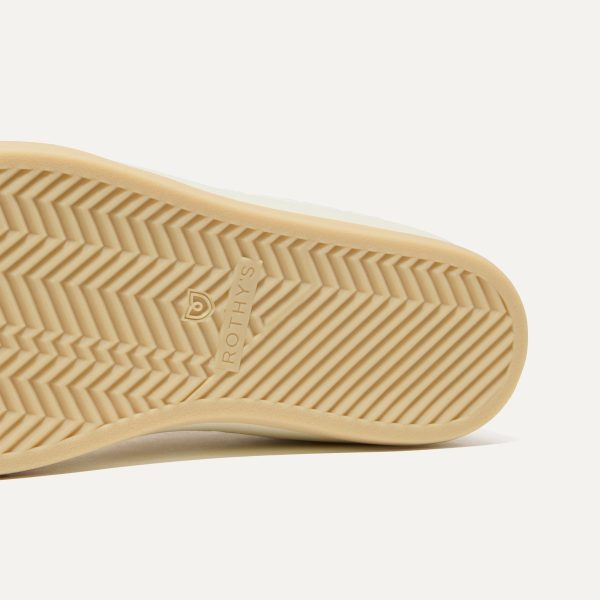The Lace Up Sneaker - Quilted Cloud - Image 7