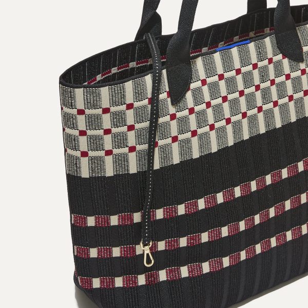 The Lightweight Tote - Newspaper - Image 6