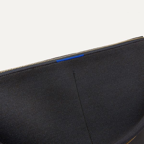 The Daily Crossbody - Ink and Ivory - Image 6