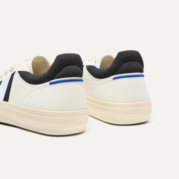The Women's RS02 Sneaker - Jet - Image 5