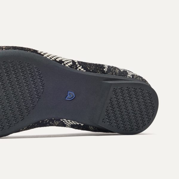 The Point II - Black Chantilly - Image 6