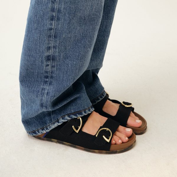 The Buckle Slide - Black - Image 3