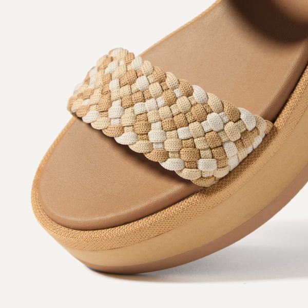 The Lightweight Wedge Sandal - Beach Sand Woven - Image 7