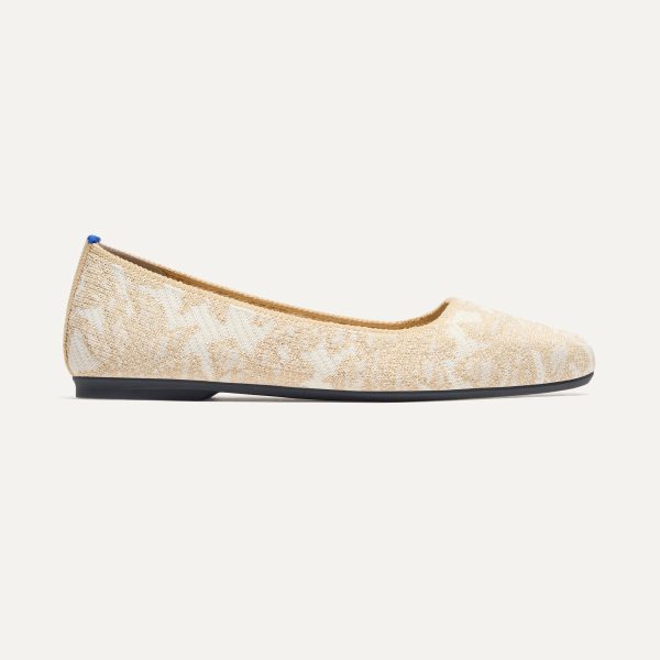 The Max Square - White Chantilly - Image 5