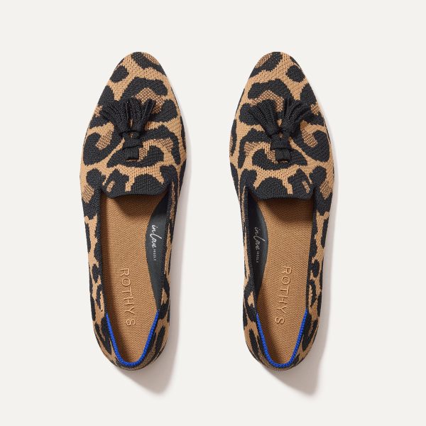The Almond Tassel Loafer - Amber Cat