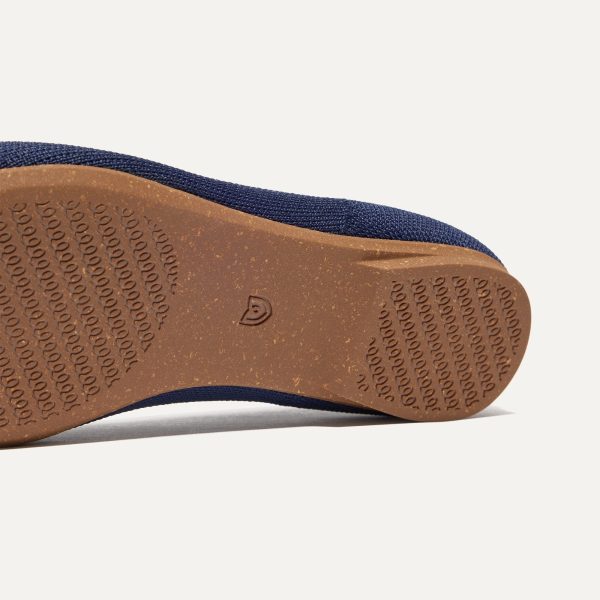The Almond Tassel Loafer - Deep Navy - Image 7