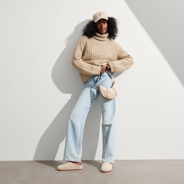 The Cozy Clog - Honeybun Bouclé - Image 4