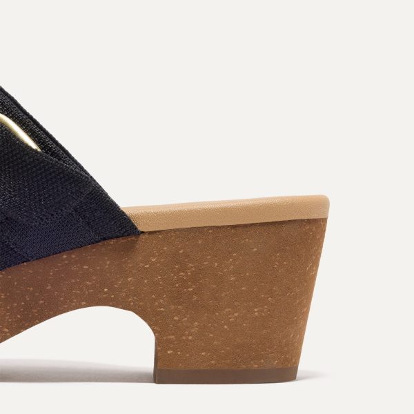 The Classic Clog - Black - Image 8