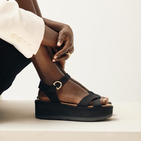 The Criss–Cross Lightweight Wedge Sandal - Black - Image 2